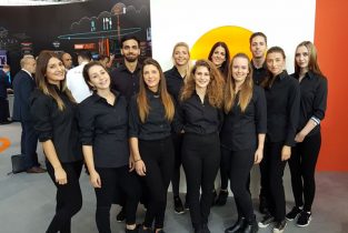 Agentur KIRCHER - Messe | Event | Service - Hannover - Hostessen